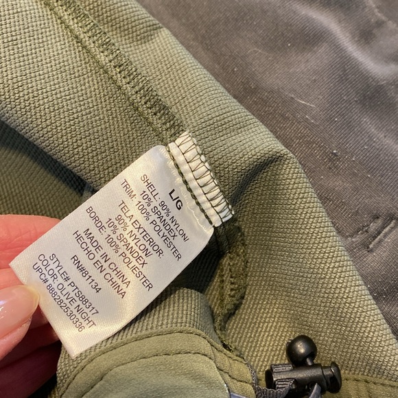 Pacific Trail Men’s Green Active Vest Large - Picture 11 of 17